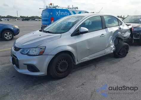 2017 Chevrolet Sonic from USA, damaged, VIN 1G1JB5S87H4175504